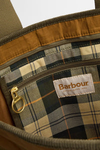 Barbour Bag MYA tote bag in dusky green /gold LBA0470GN74 compartments