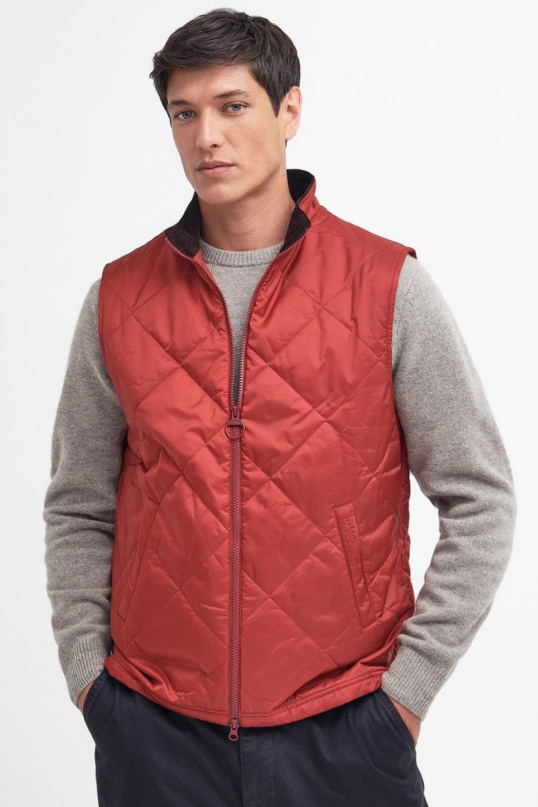 Barbour Gilet Finn Mens in Dark Red MGI0055RE51 – Smyths Country Sports