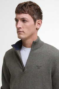 Barbour Sweater Tainsbury half zip in speckled olive MKN1641OL51 collar