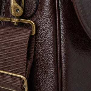 BARBOUR LEATHER BRIEFCASE - CHOCOLATE BROWN - UBA0011BR91 - Strap Detail