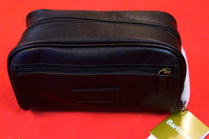 Barbour leather wash/soap  bag in Chocolate UBA0009BR91