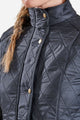 BARBOUR CAVALRY POLARQUILT - NAVY - LQU0087NY91 - Collar Closed Detail