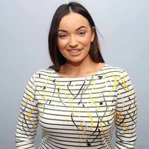 Barbour Blouse-Hawkins Top-Olive Cloud-Duck Pattern -LML0656OL51 class
