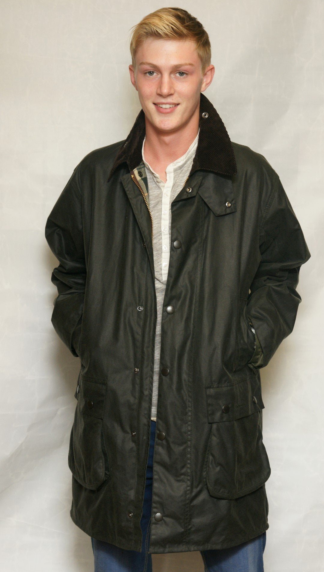 Save money, buy your Barbour Border Mens Sage Wax Jacket from