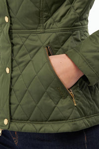 Barbour quilt Ladies Broxfield quilted jacket in Olive LQU1380OL51 pocket